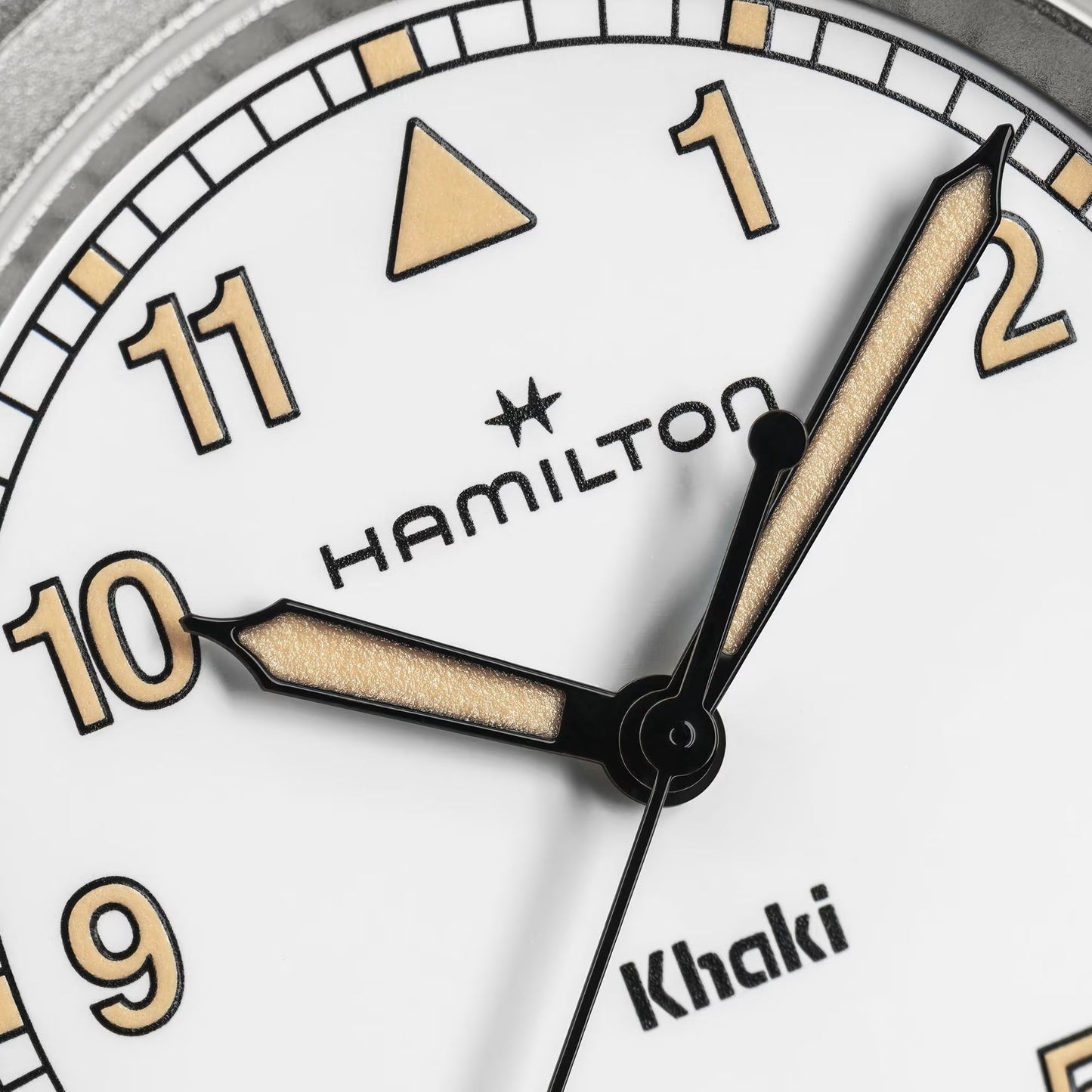 HAMILTON - Khaki Field Quartz 33 mm