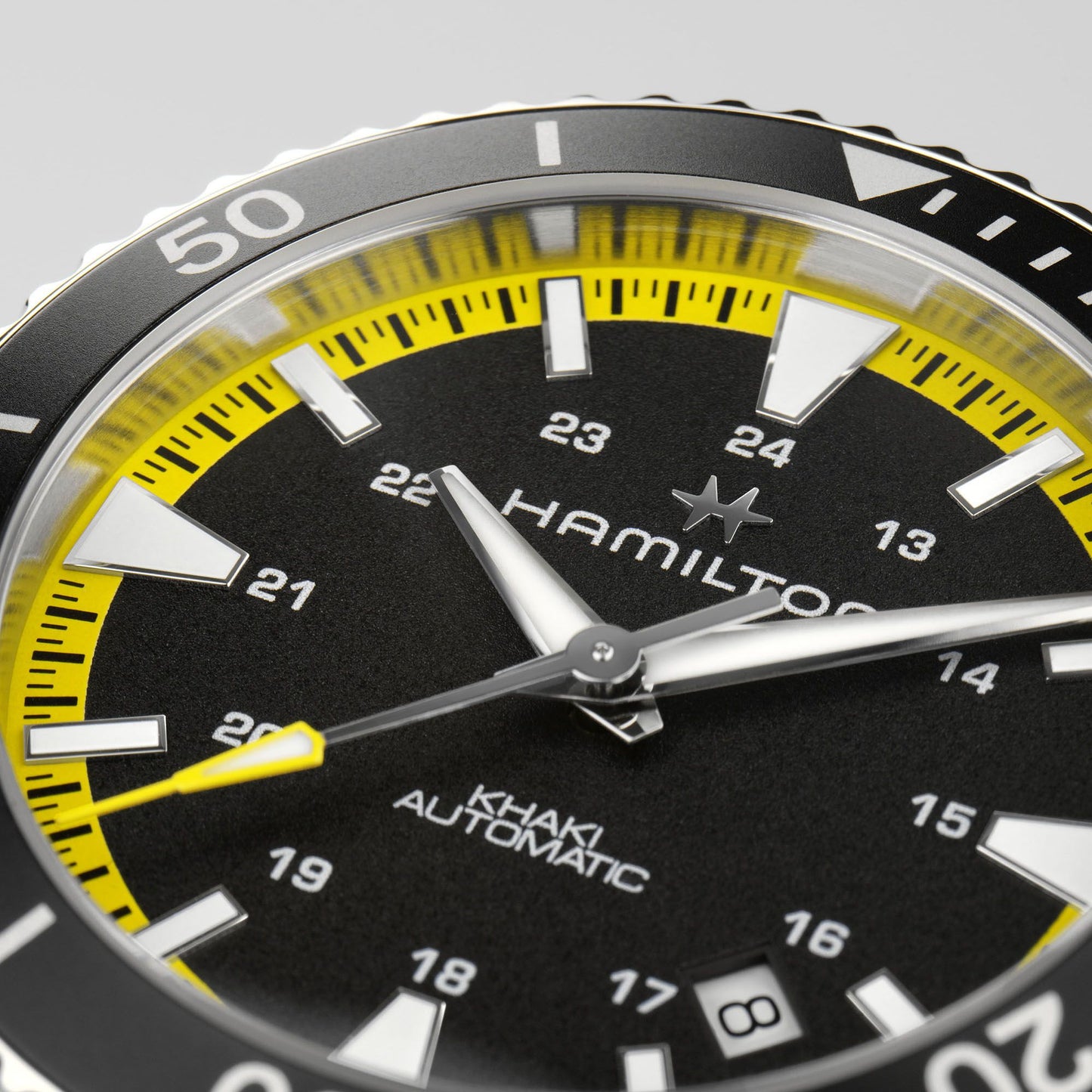 HAMILTON - KHAKI NAVY SCUBA AUTO